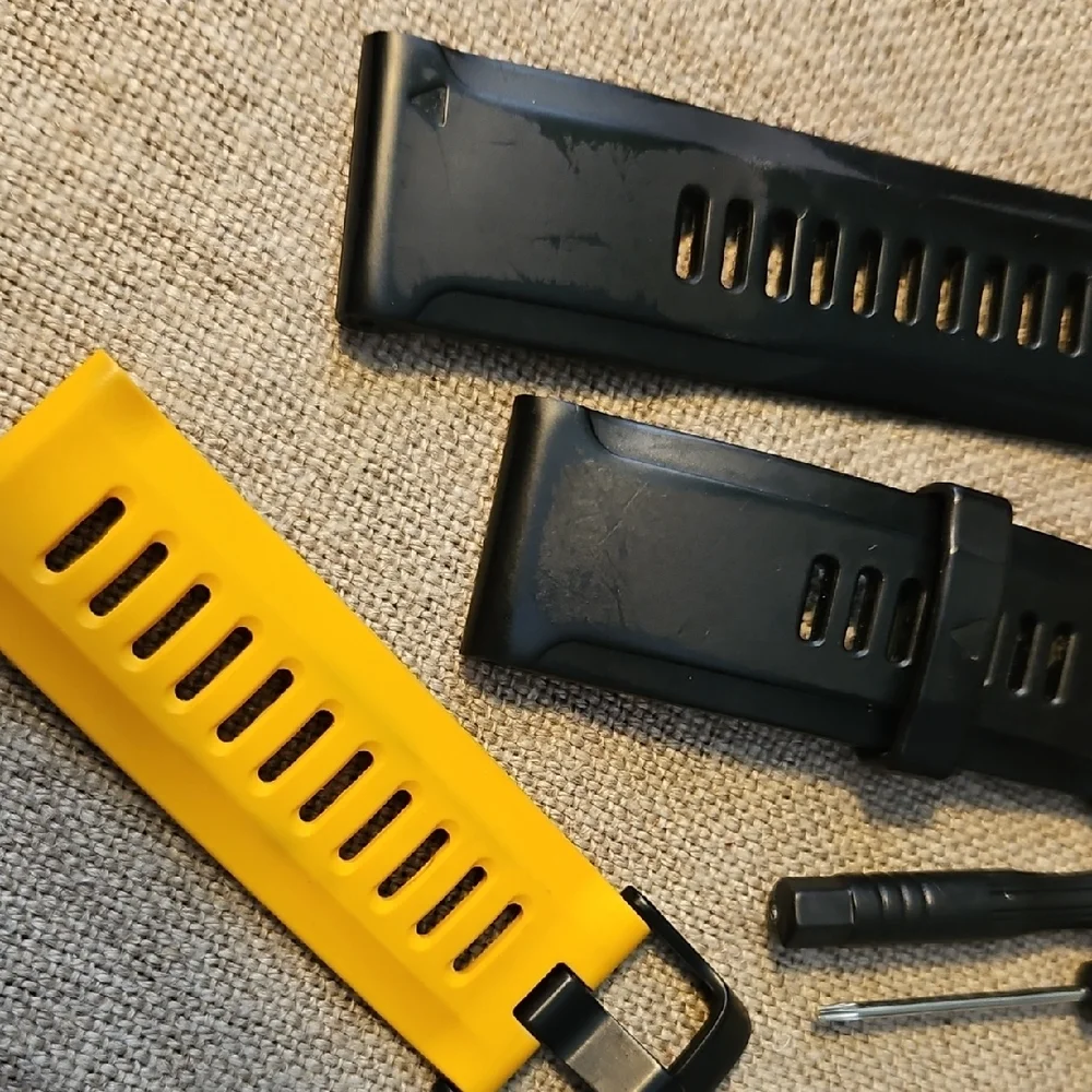 Garmin Black Watch Band For Garmin Products with Tools.